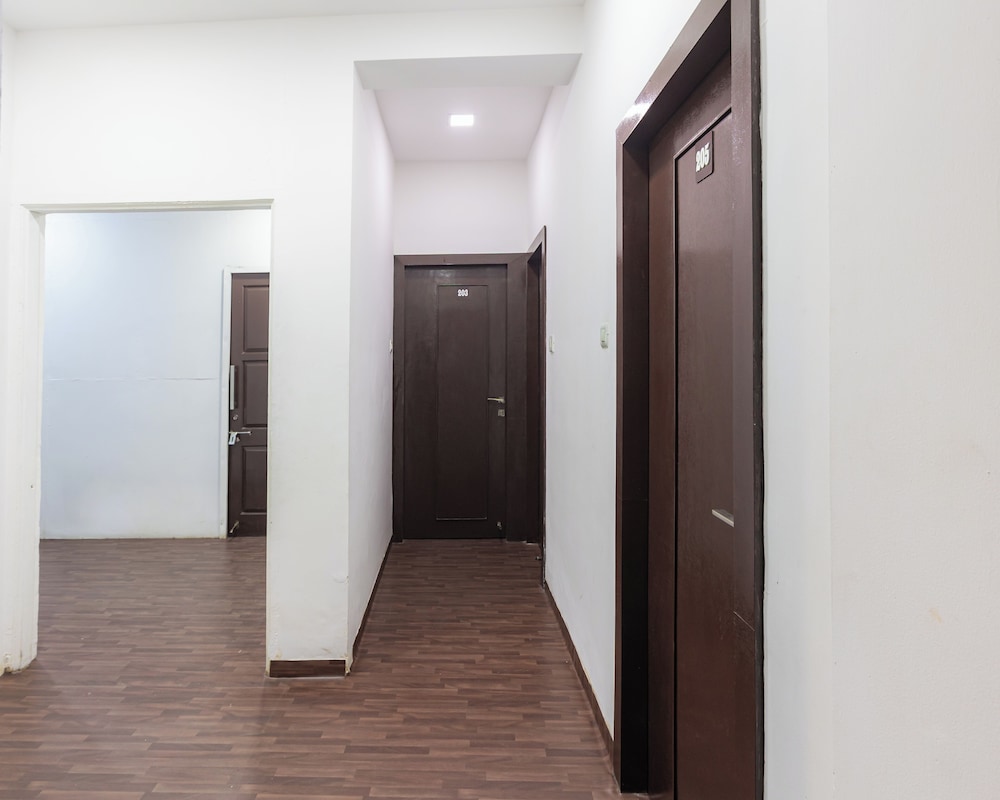 treebo shembekars inn