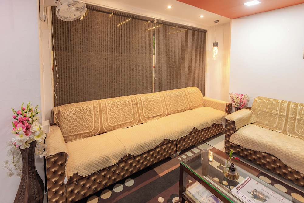 treebo shembekars inn