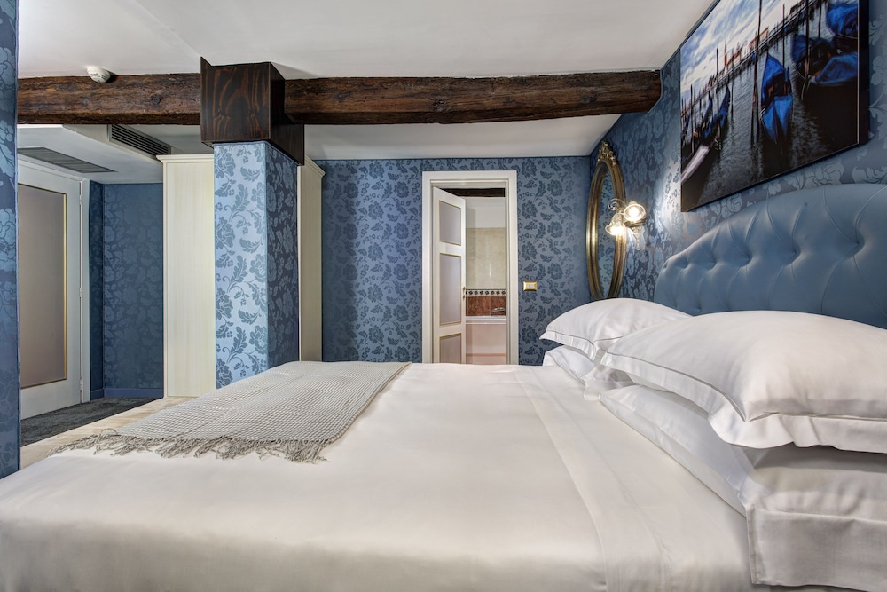 gkk exclusive private suites venezia