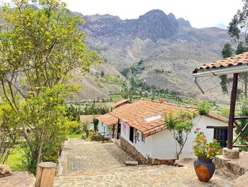 hotel highgarden ollantaytambo