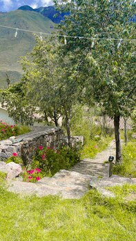 hotel highgarden ollantaytambo