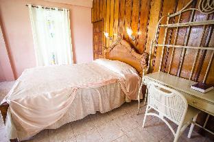 banana bank lodge