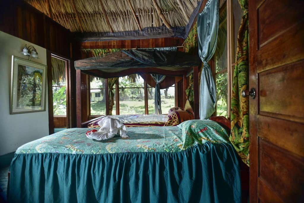 Banana Bank Lodge,In Belmopan,3 star
