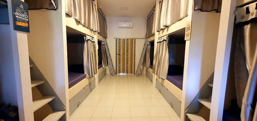bunk bed room nusa penida