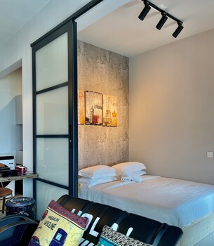homesuite home at jesselton quay