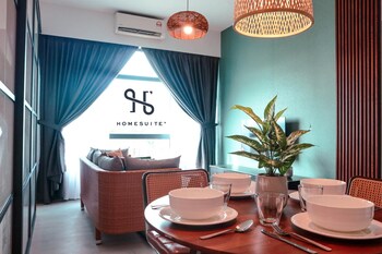 homesuite home at jesselton quay