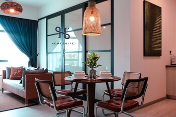 homesuite home at jesselton quay