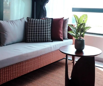 homesuite home at jesselton quay