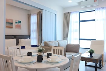 homesuite home at jesselton quay