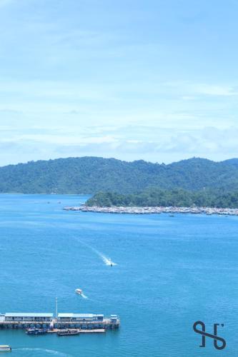 homesuite home at jesselton quay