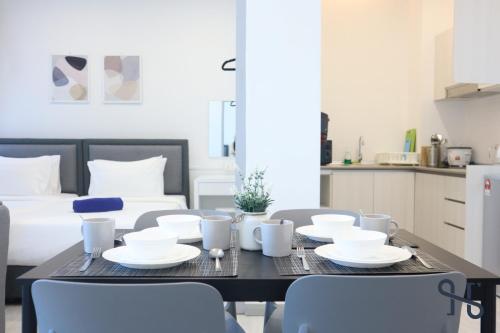 homesuite home at jesselton quay