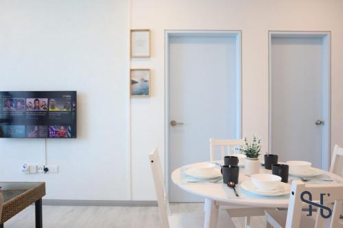 homesuite home at jesselton quay