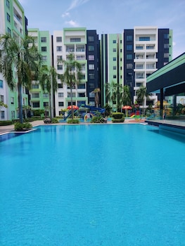 kts homestay manhattan ipoh w waterpark