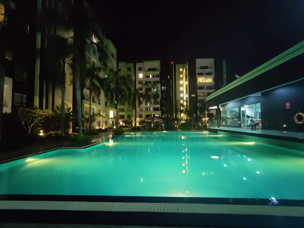 kts homestay manhattan ipoh w waterpark