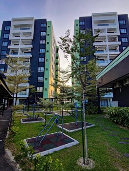 kts homestay manhattan ipoh w waterpark