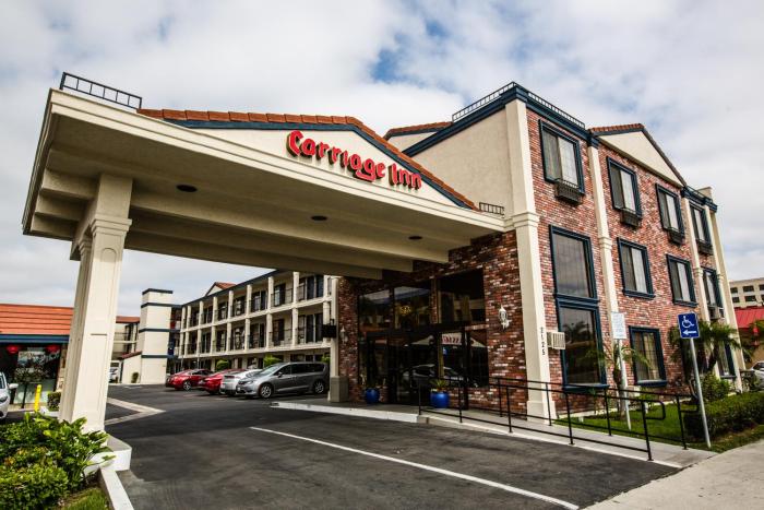anaheim carriage inn