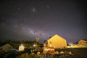 lake tekapo