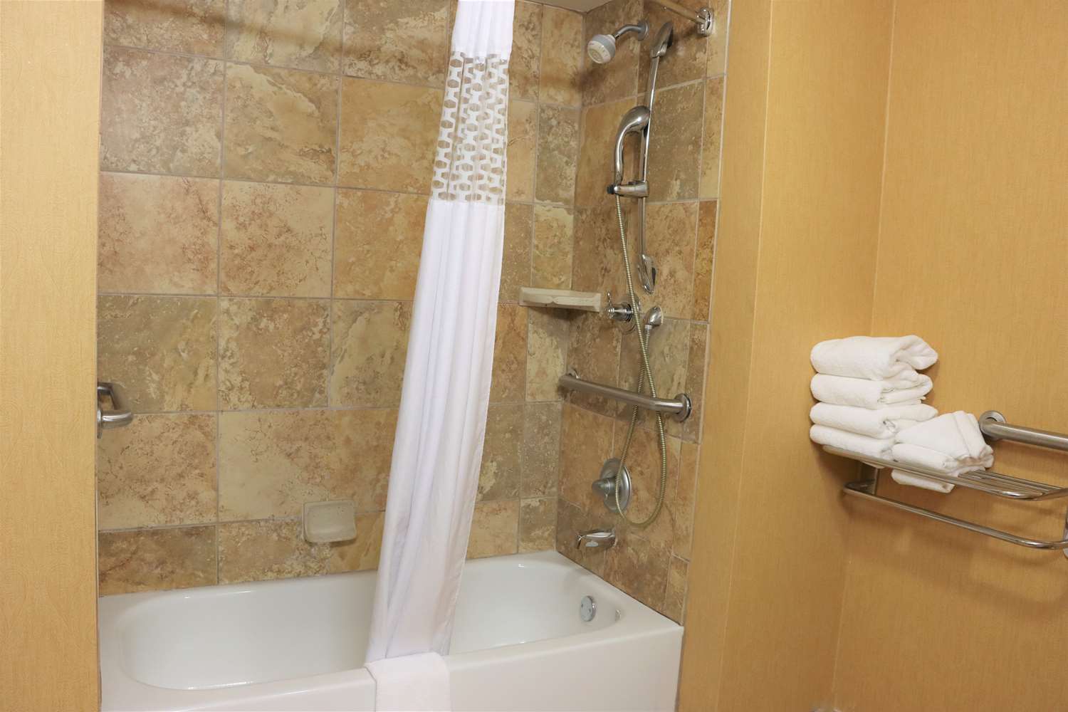 hampton inn and suites thibodaux