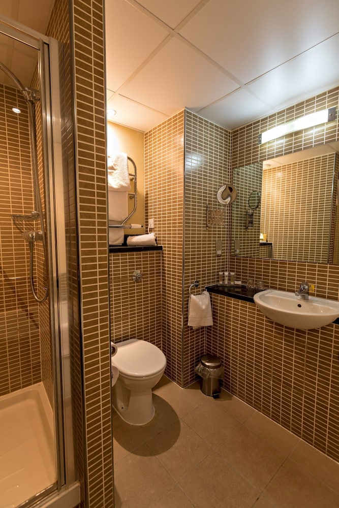 holiday inn dumfries by ihg