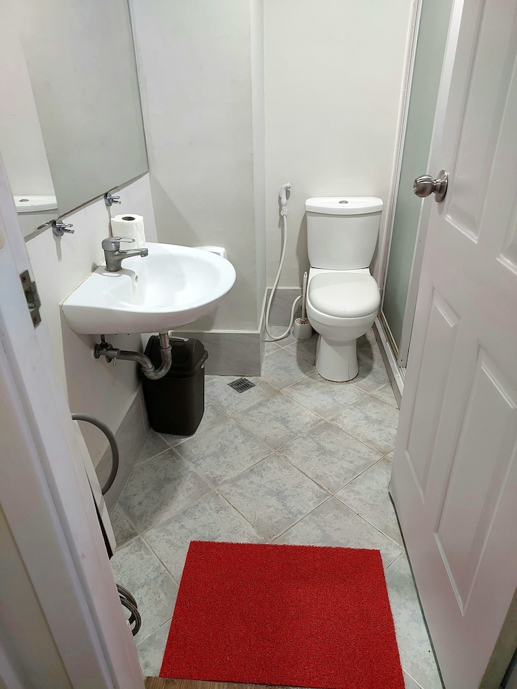 condo stay very near mactan airport