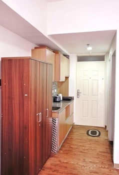 condo stay very near mactan airport