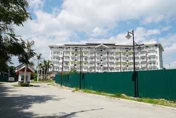 condo stay very near mactan airport