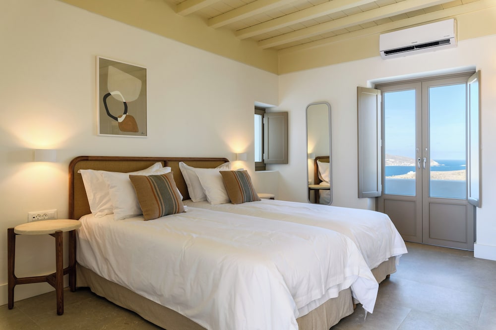 camarades mykonos