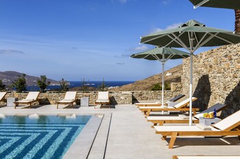 camarades mykonos