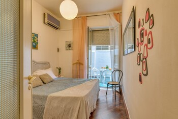 izzhome sonnino