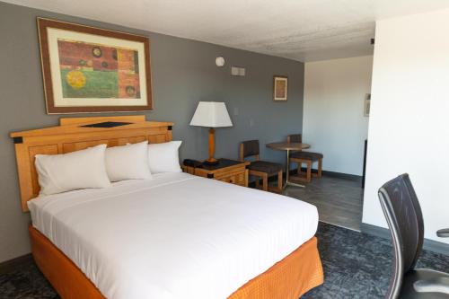econo inn