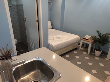 glory hotel cubao