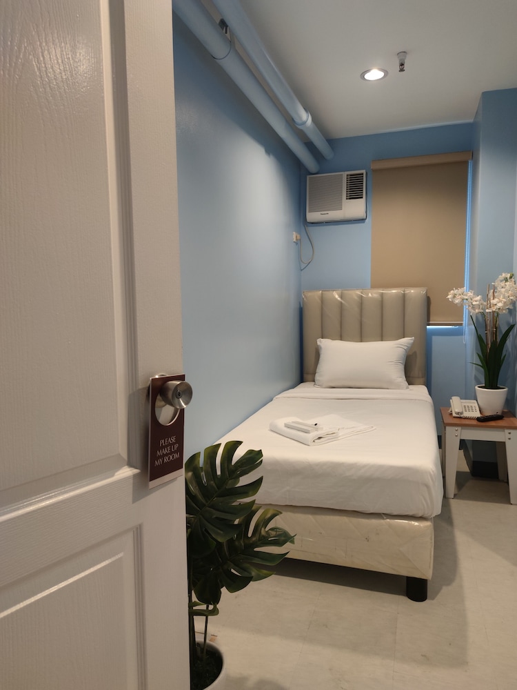 glory hotel cubao