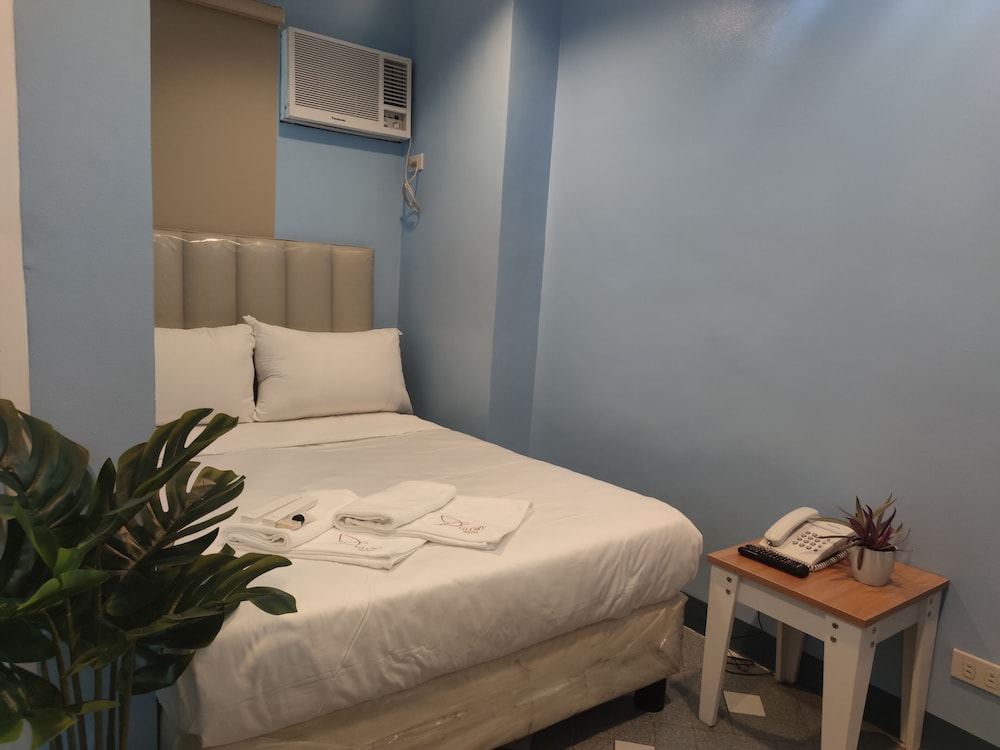 glory hotel cubao