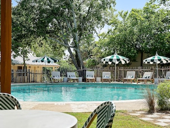Meyer Inn,854 High St,2 star