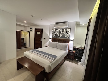 aira boracay beachfront hotel