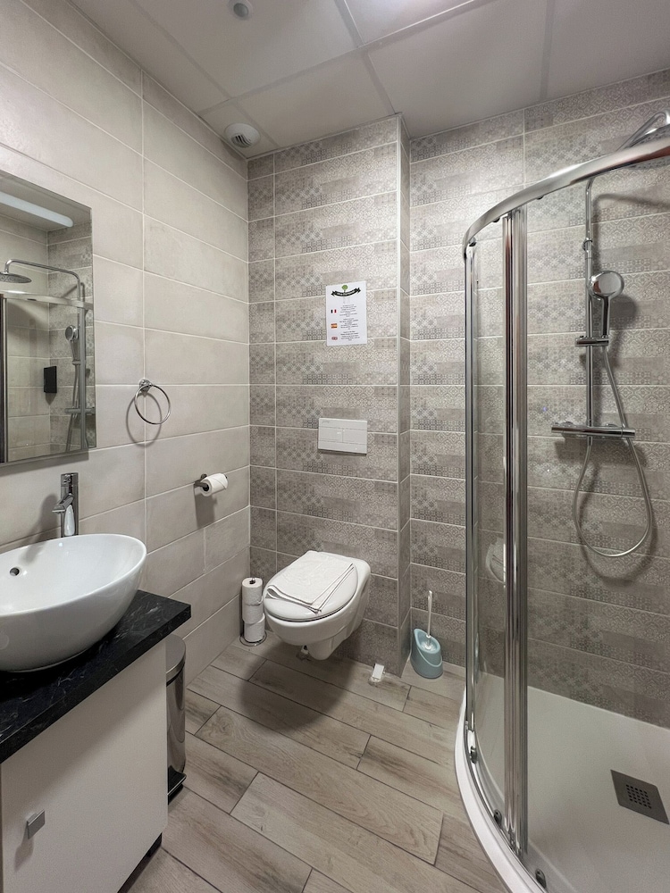 square hotel