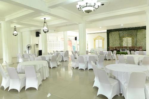 mcm hotel wisata bojonegoro