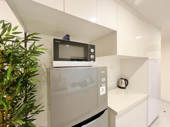 sky house bsd apartments by okestay
