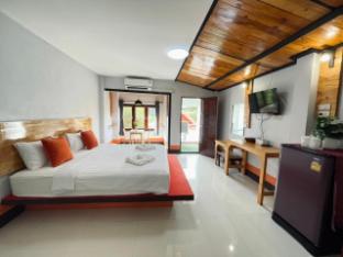 Mookboonchu Guesthouse,,3 star