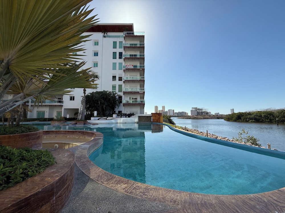 pacifika apartments