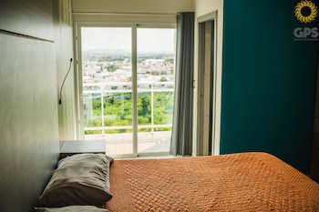 pacifika apartments