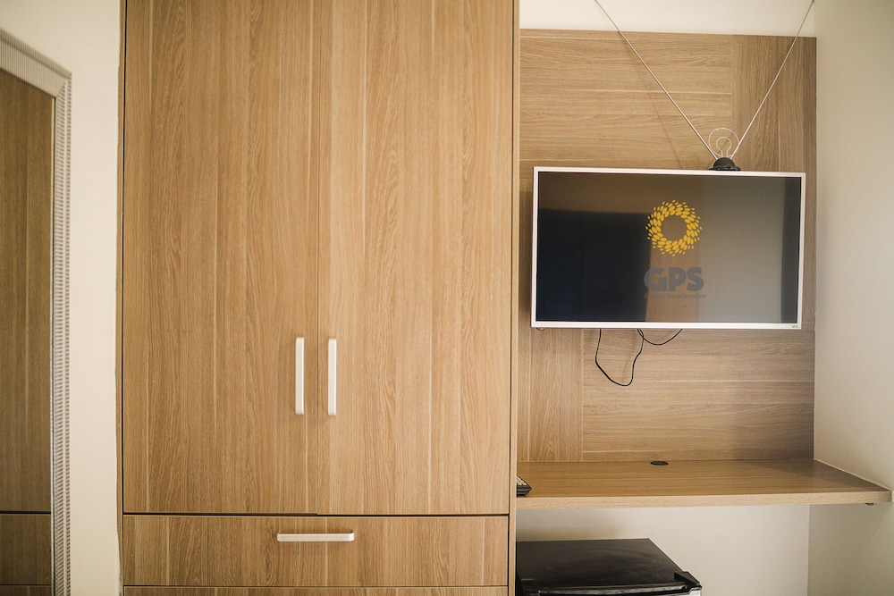 pacifika apartments