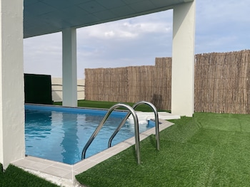 wakra inn hotel apartments