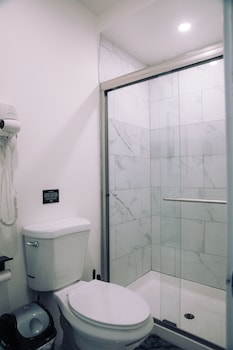 kama central park hostel