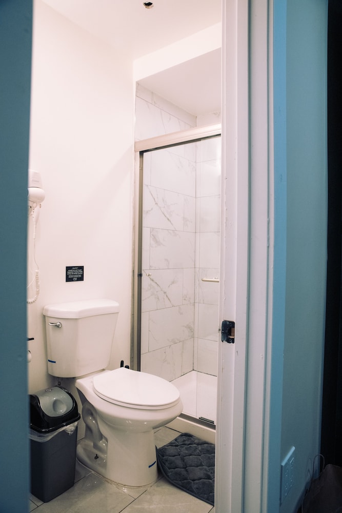 kama central park hostel