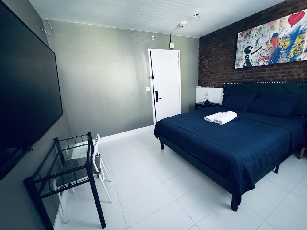 kama central park hostel