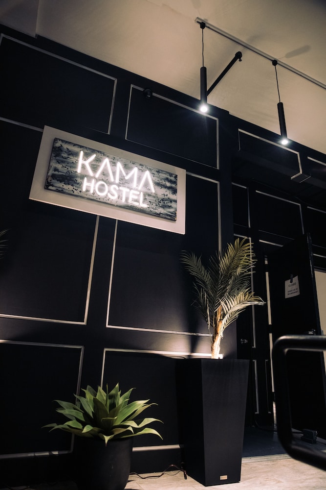 kama central park hostel