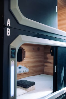 kama central park hostel