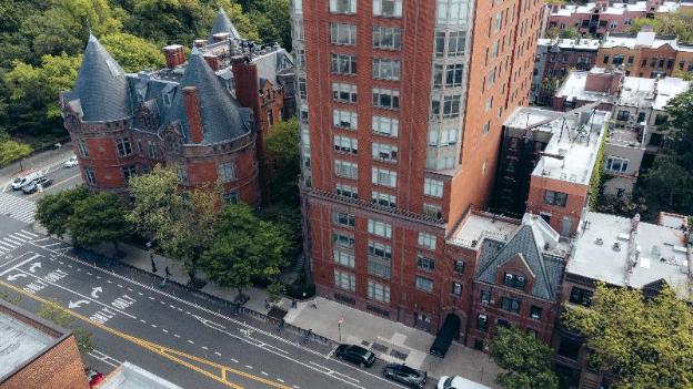 kama central park hostel