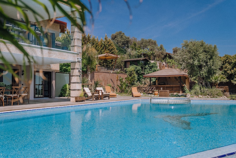 doors boutique hotel urla